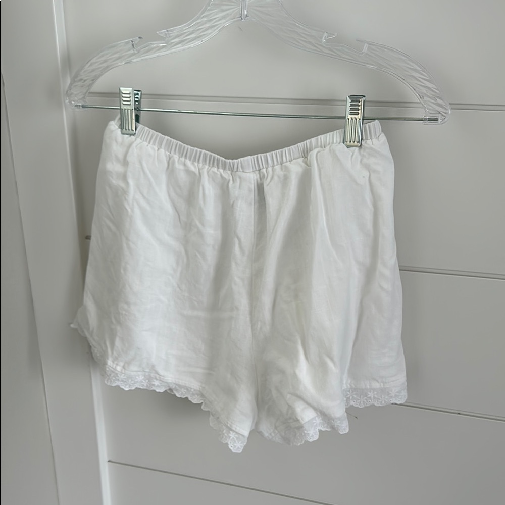 Princess Polly Ivory Lace Hem Shorts